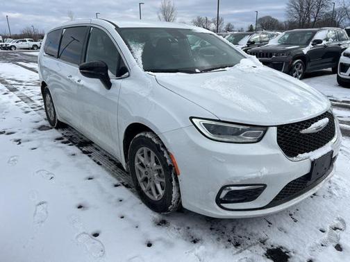 2025 Chrysler Pacifica L