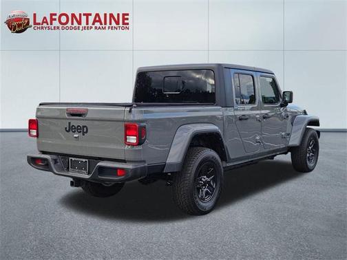 2022 Jeep Gladiator Sport S