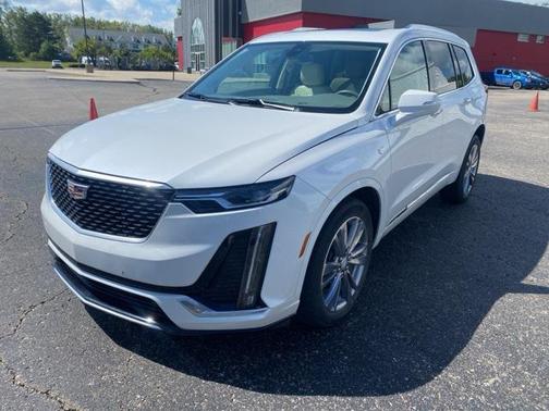 2023 Cadillac XT6 Premium Luxury AWD