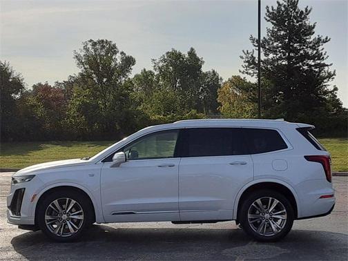 2023 Cadillac XT6 Premium Luxury AWD