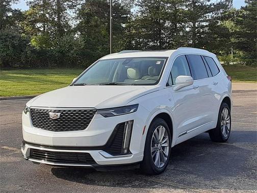 2023 Cadillac XT6 Premium Luxury AWD