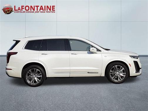 2023 Cadillac XT6 Premium Luxury AWD