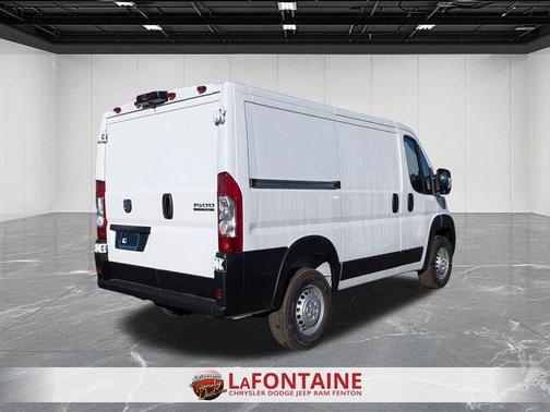 Bright White Clearcoat 2026 RAM ProMaster 1500 Low Roof