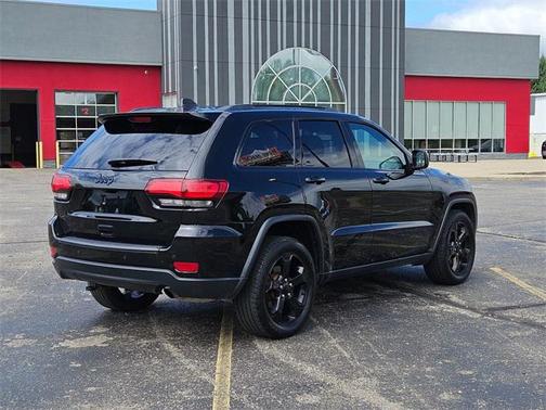 2018 Jeep Grand Cherokee Upland