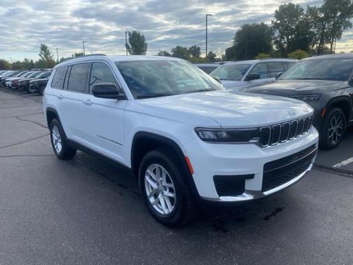 2024 Jeep Grand Cherokee L Laredo