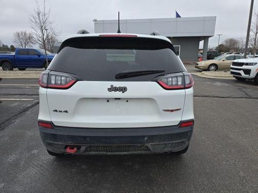 2020 Jeep Cherokee Trailhawk