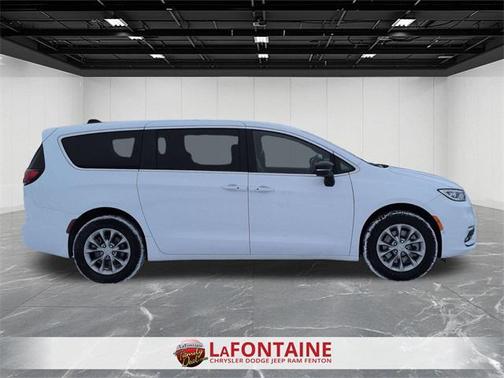 2026 Chrysler Pacifica Limited