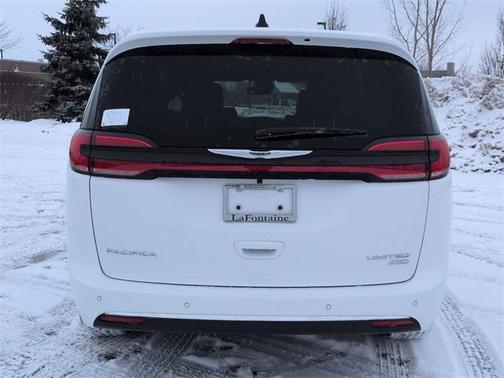 2026 Chrysler Pacifica Limited