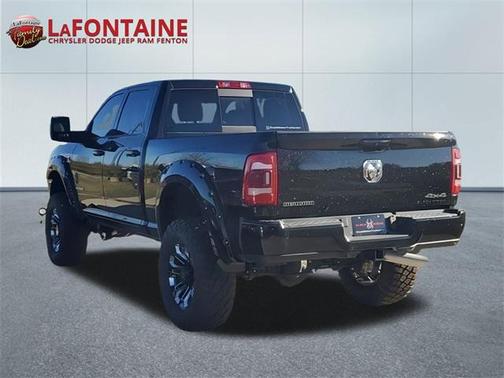2023 RAM 2500 Big Horn Crew Cab 4x4 6'4' Box