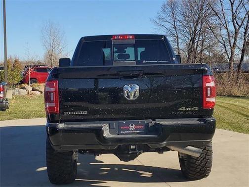 2023 RAM 2500 Big Horn Crew Cab 4x4 6'4' Box