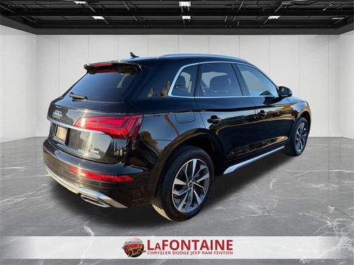 2023 Audi Q5 45 S line Premium Plus