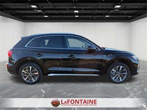 2023 Audi Q5 45 S line Premium Plus