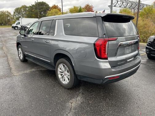 2021 GMC Yukon XL SLT