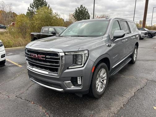 2021 GMC Yukon XL SLT