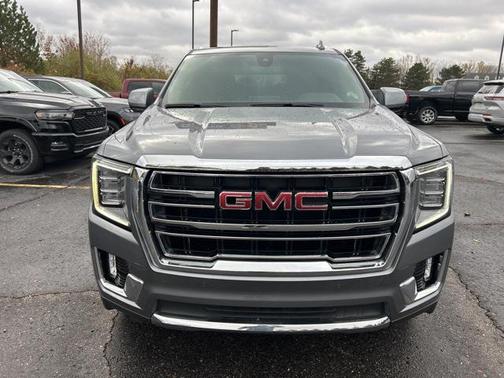 2021 GMC Yukon XL SLT
