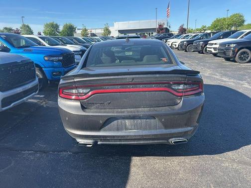 Granite Crystal Metallic Clearcoat 2022 Dodge Charger SXT
