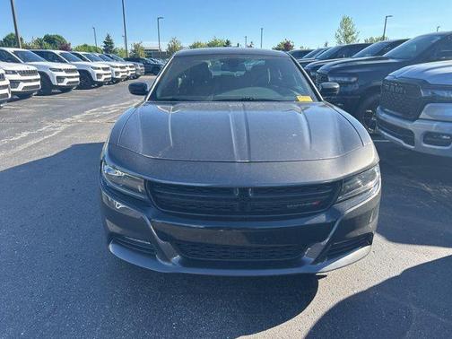 Granite Crystal Metallic Clearcoat 2022 Dodge Charger SXT