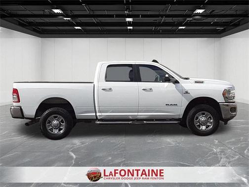 2022 RAM 2500 Big Horn Crew Cab 4x4 6'4' Box