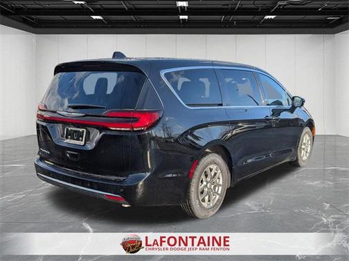 2026 Chrysler Pacifica L