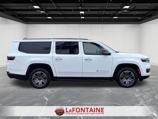 Bright White Clearcoat 2025 Jeep Wagoneer L Series II 4x4