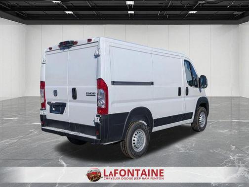 Bright White Clearcoat 2026 RAM ProMaster 1500 Low Roof
