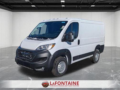 Bright White Clearcoat 2026 RAM ProMaster 1500 Low Roof