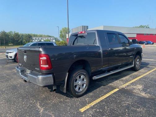 2022 RAM 2500 Big Horn Mega Cab 4x4 6'4'' Box