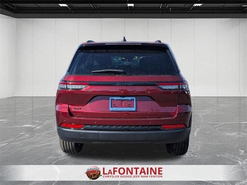 2025 Jeep Grand Cherokee Altitude