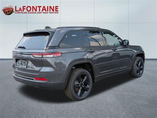2025 Jeep Grand Cherokee Altitude