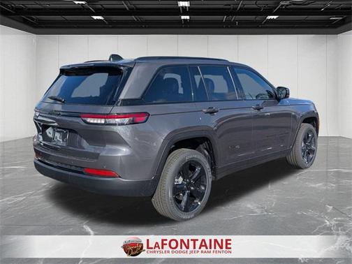 2025 Jeep Grand Cherokee Altitude
