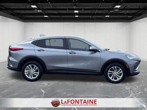 Gray Metallic 2025 Buick Envista Preferred FWD