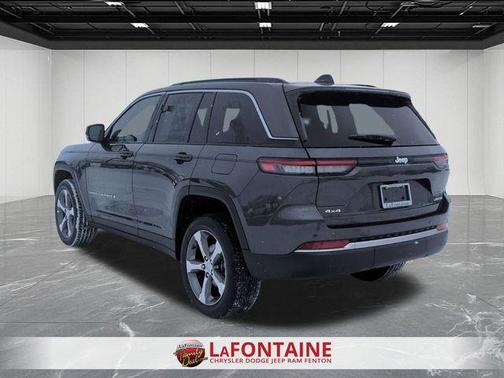 Baltic Gray Metallic Clearcoat 2026 Jeep Grand Cherokee Limited