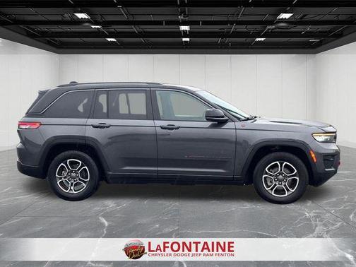 2022 Jeep Grand Cherokee Trailhawk