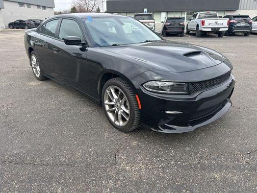Pitch Black Clearcoat 2022 Dodge Charger GT