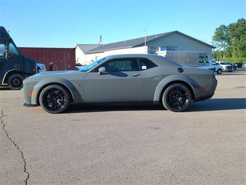 2023 Dodge Challenger R/T Scat Pack Widebody
