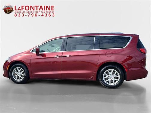 2020 Chrysler Pacifica Touring