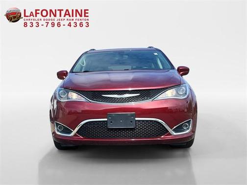 2020 Chrysler Pacifica Touring