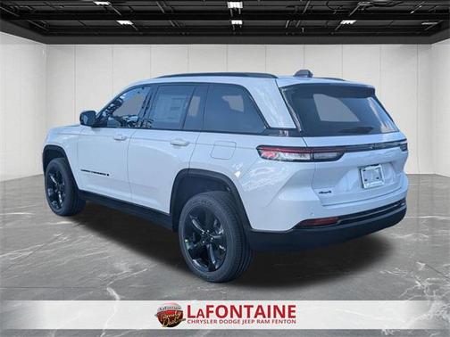 2025 Jeep Grand Cherokee Altitude