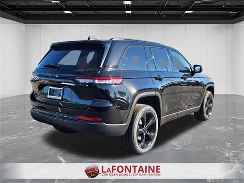 2025 Jeep Grand Cherokee Altitude