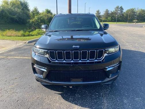 2023 Jeep Grand Cherokee Limited X