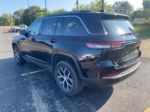2023 Jeep Grand Cherokee Limited X