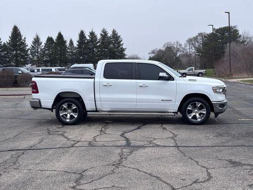Bright White Clearcoat 2023 RAM 1500 Laramie