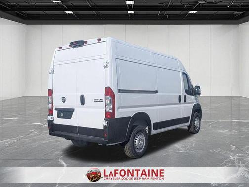 Bright White Clearcoat 2026 RAM ProMaster 2500 Tradesman