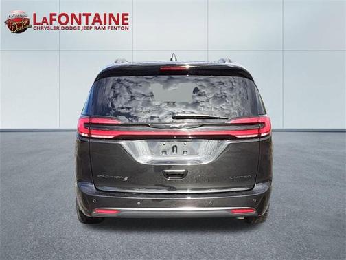 2022 Chrysler Pacifica Limited