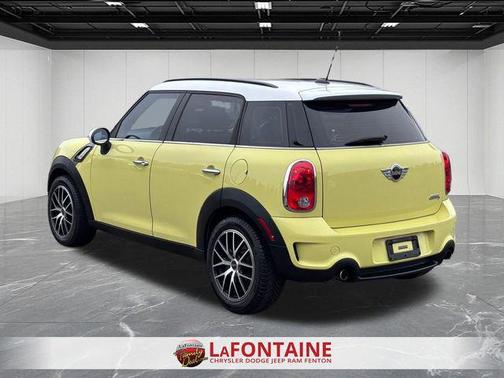 Bright Yellow 2012 MINI Cooper S Countryman Base