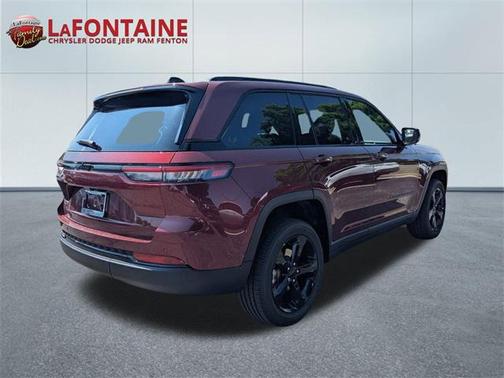 2025 Jeep Grand Cherokee Altitude
