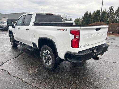 2021 Chevrolet Silverado 2500 Custom