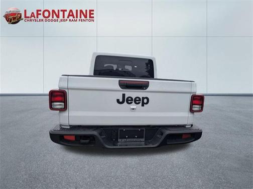 2025 Jeep Gladiator Sport S