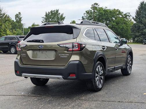 Autumn Green Metallic 2025 Subaru Outback Touring