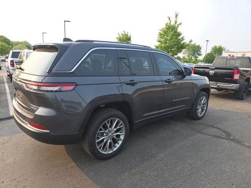 2024 Jeep Grand Cherokee Limited X